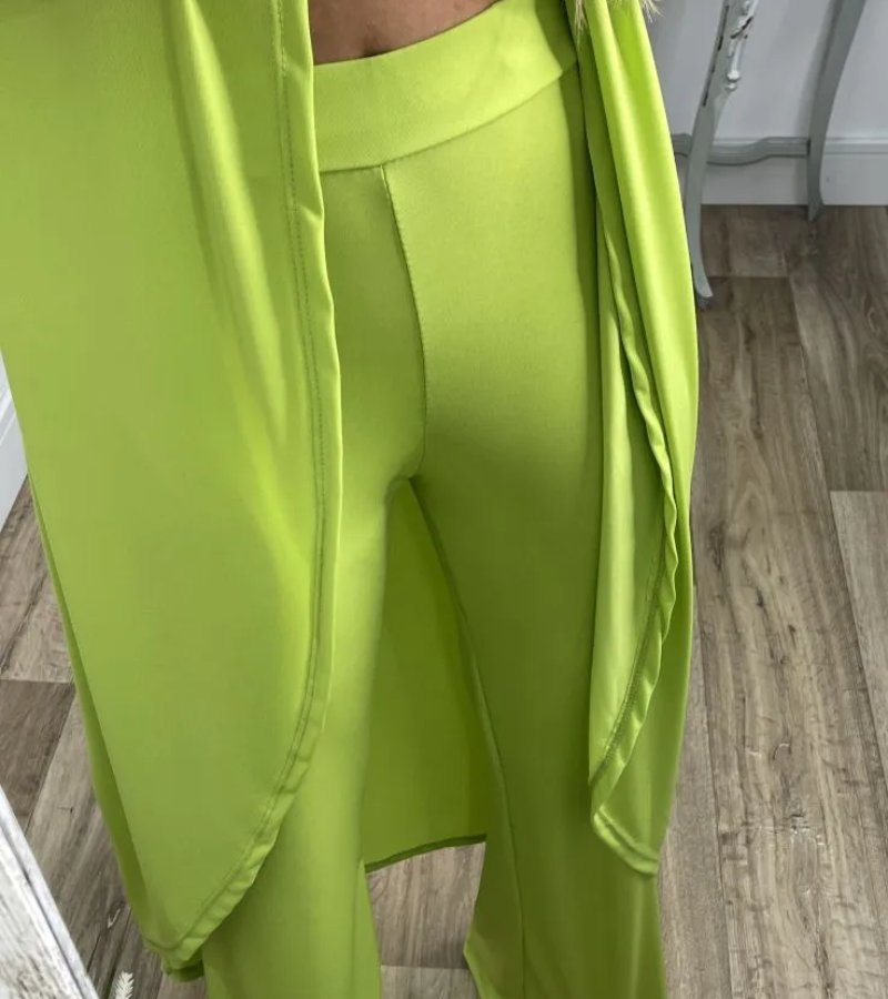 Flavia - Ujjatlan Elegáns Szett