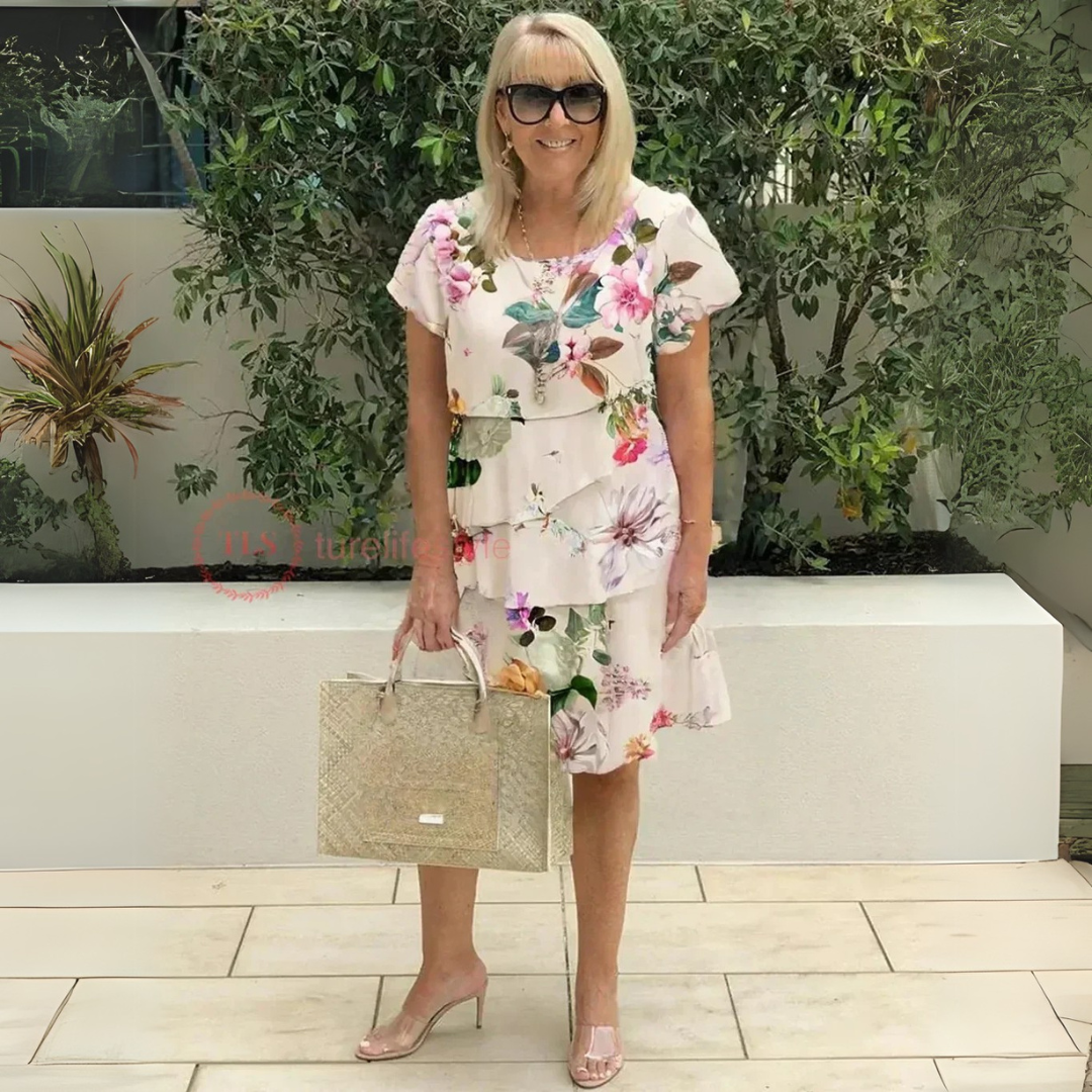 Lillian - Kényelmes Virágmintás Ruha