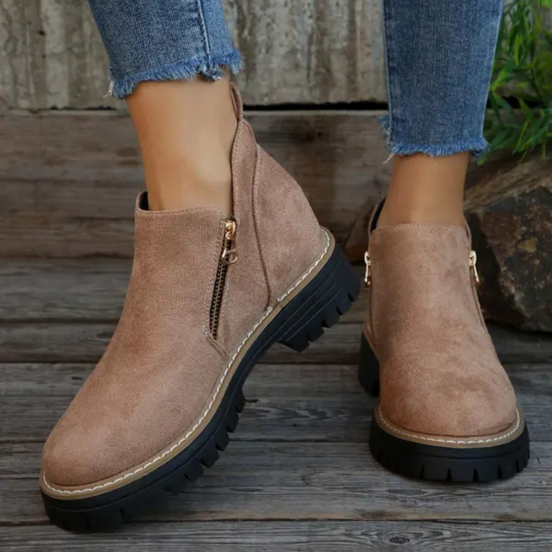 Isolde - Chic Suédine Bokacsizma